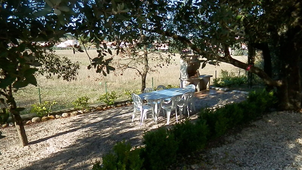 Photo of Outdoor in Boisset-et-Gaujac