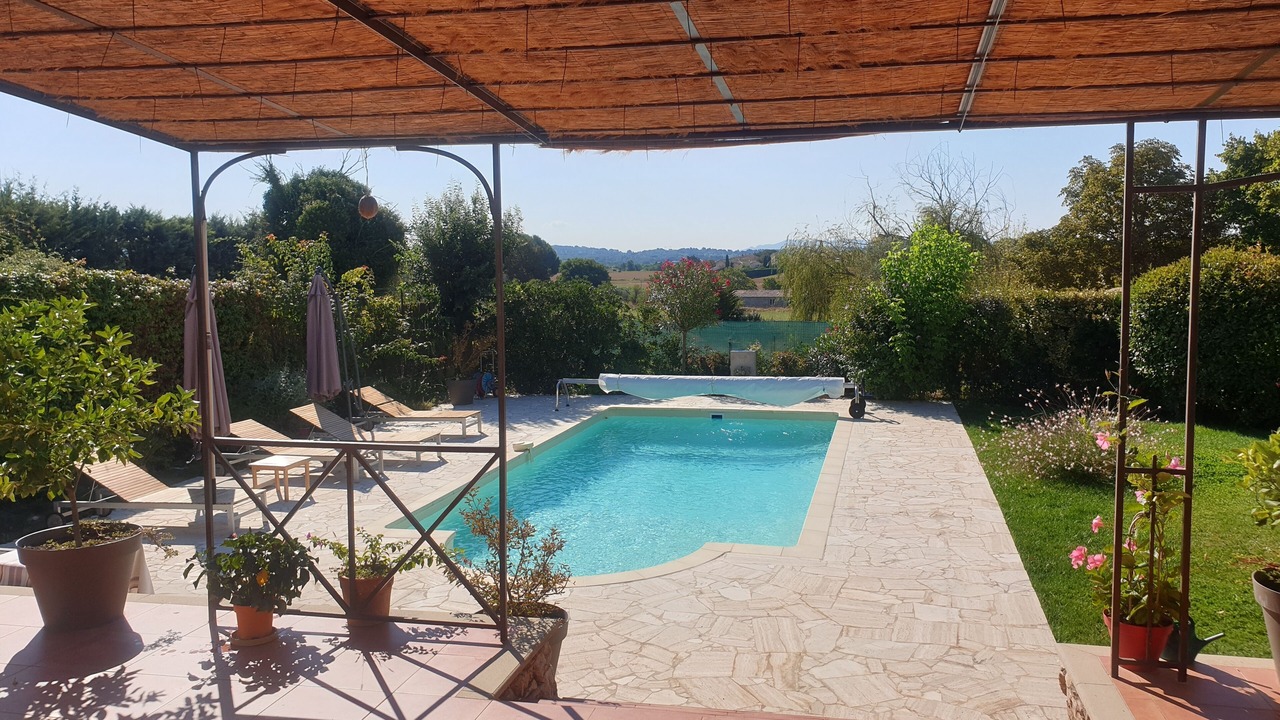 Photo of Outdoor in Pontes