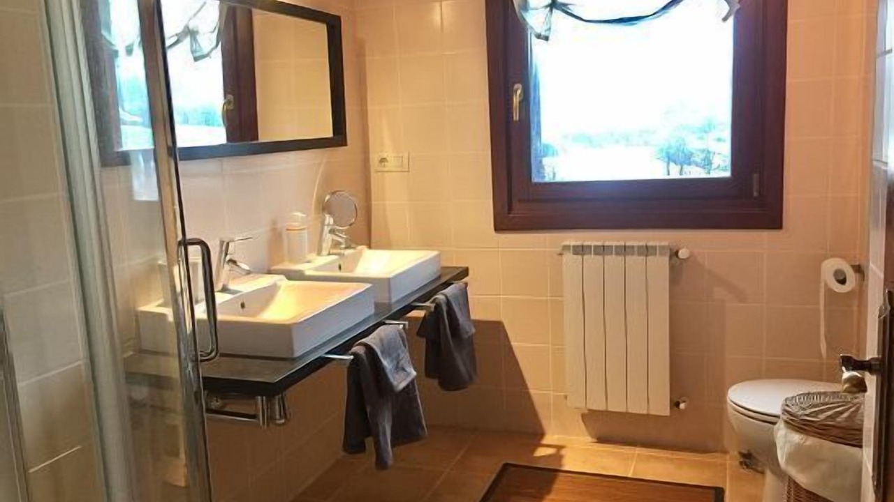 Photo of Bathroom in Larraun