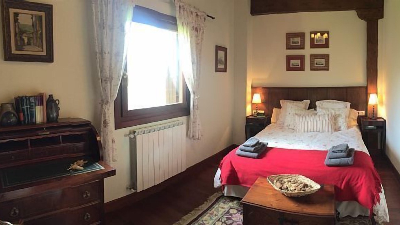 Photo of Bedroom in Larraun