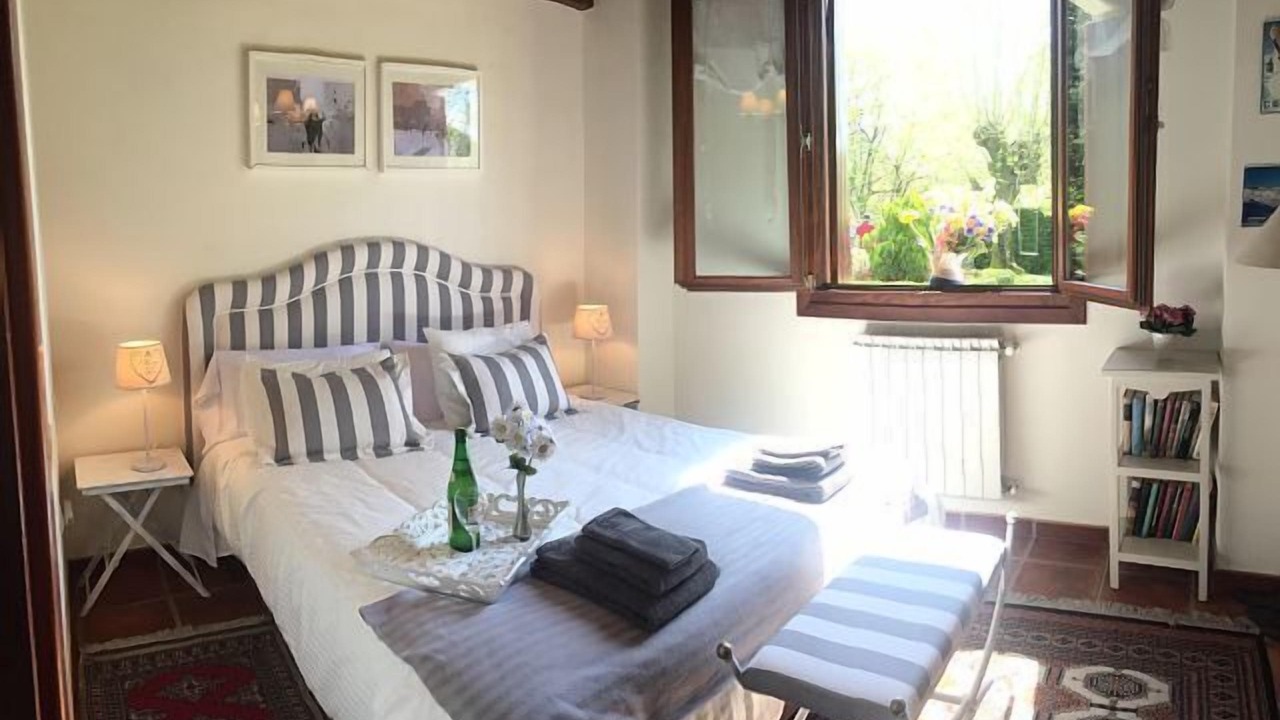 Photo of Bedroom in Larraun
