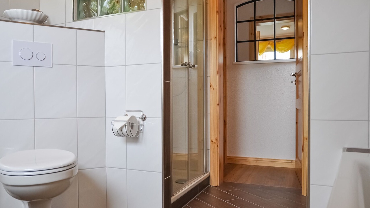 Photo of Bathroom in Wrixum