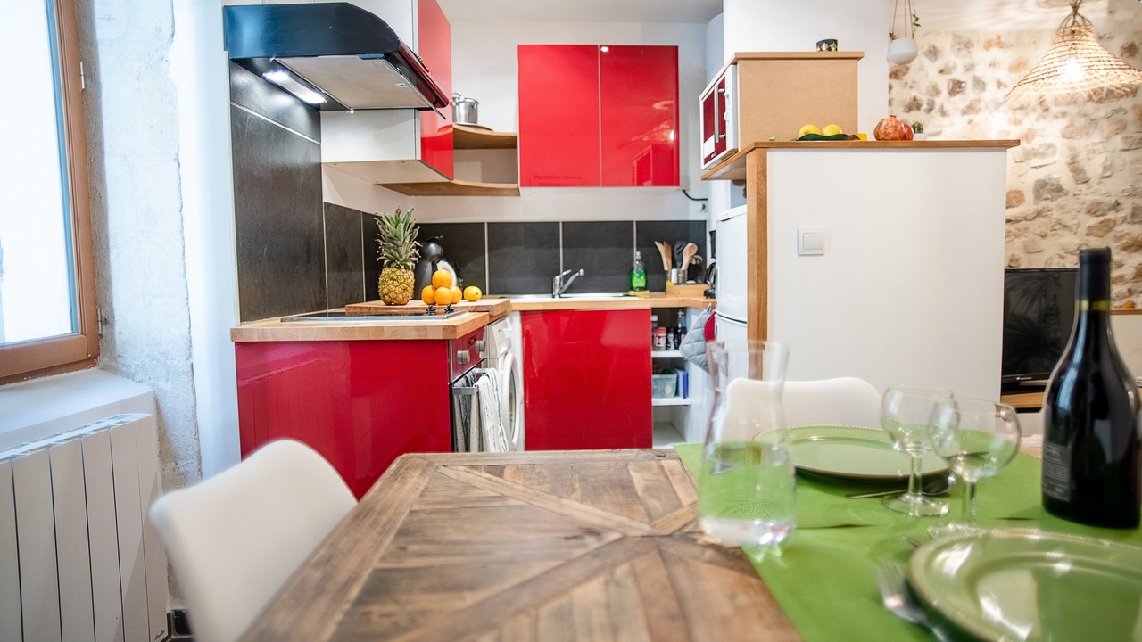 Photo of Kitchen in Nimes City Centre