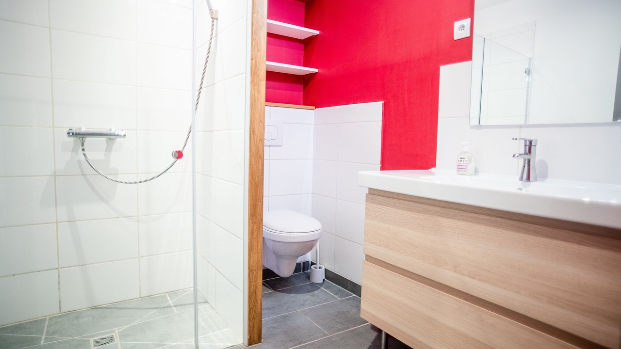 Photo of Bathroom in Nimes City Centre