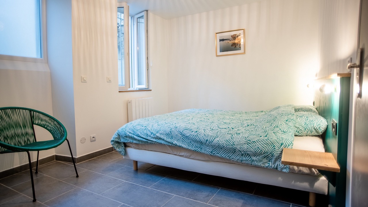 Photo of Bedroom in Nimes City Centre