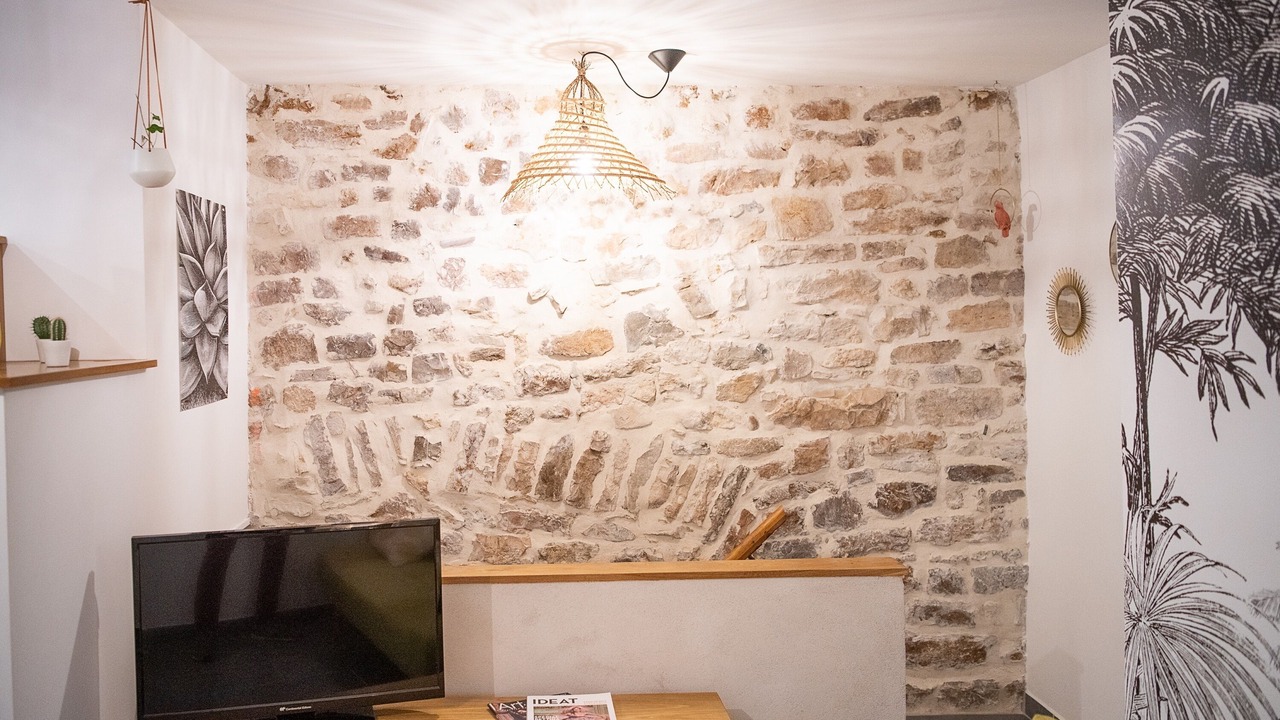 Photo of Bedroom in Nimes City Centre