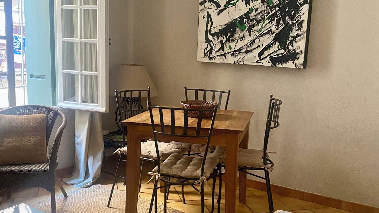 Photo of Livingroom in Avignon City Centre