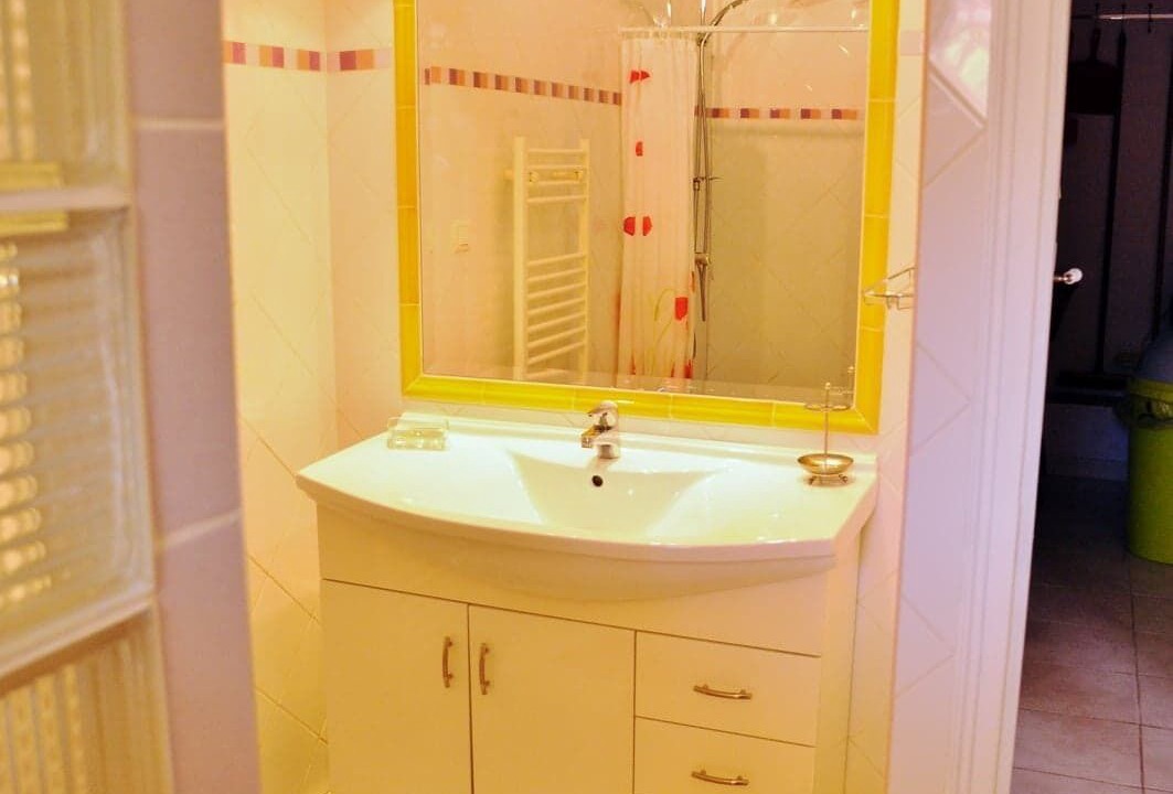 Photo of Bathroom in Paradou