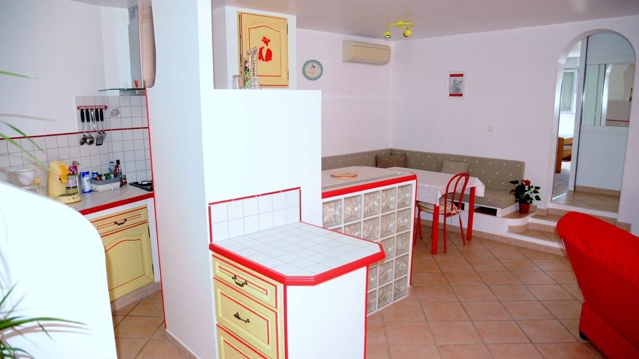 Photo of Kitchen in Paradou