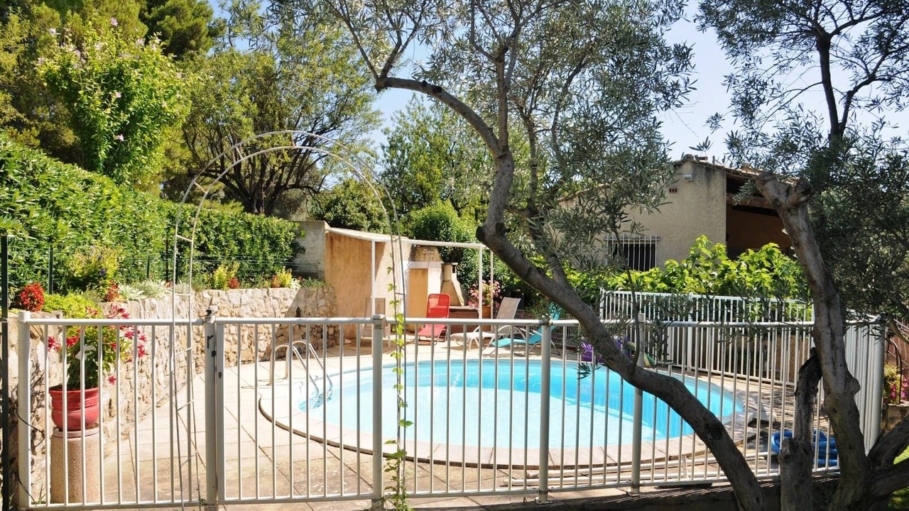 Photo of Outdoor in Paradou
