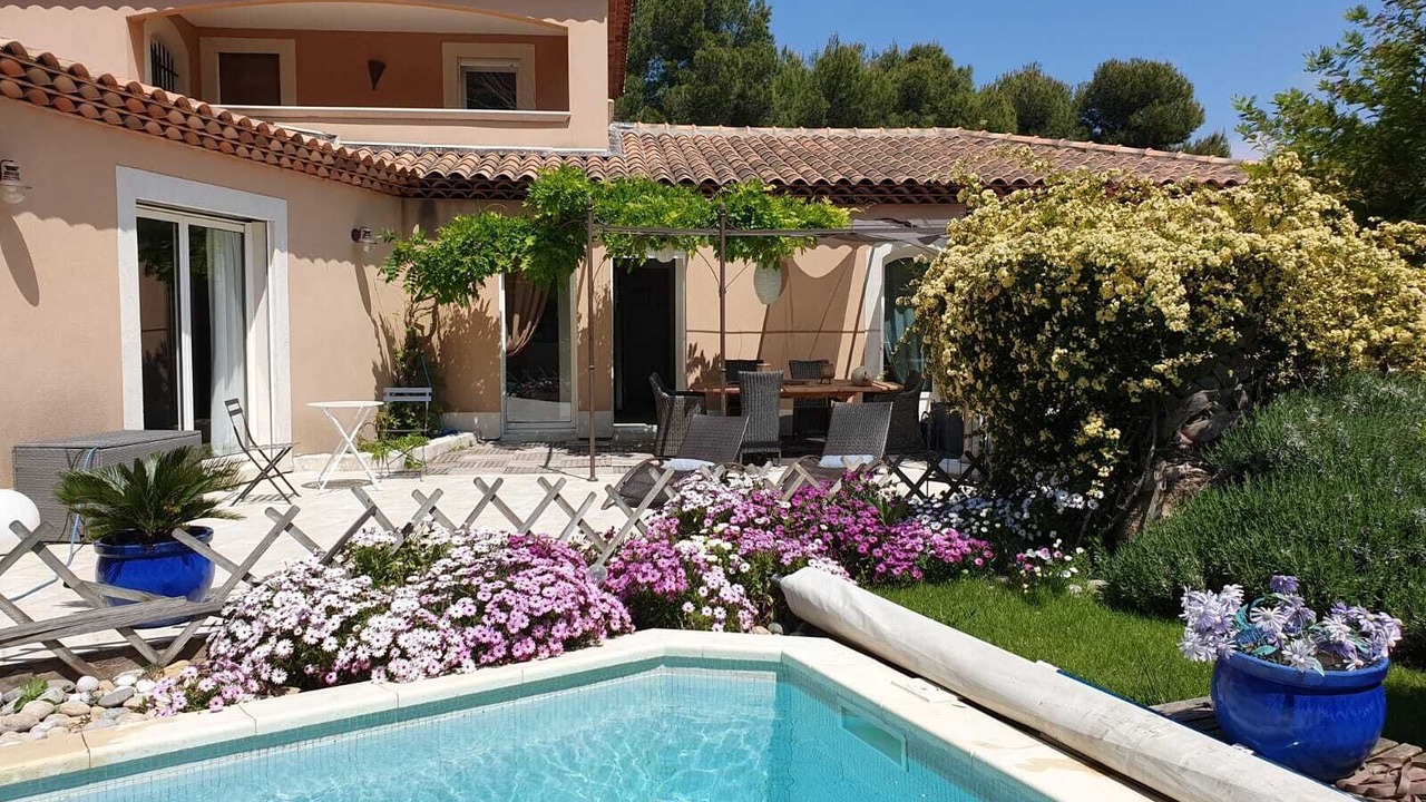 Photo of Patio Balcony in Ensues-la-Redonne