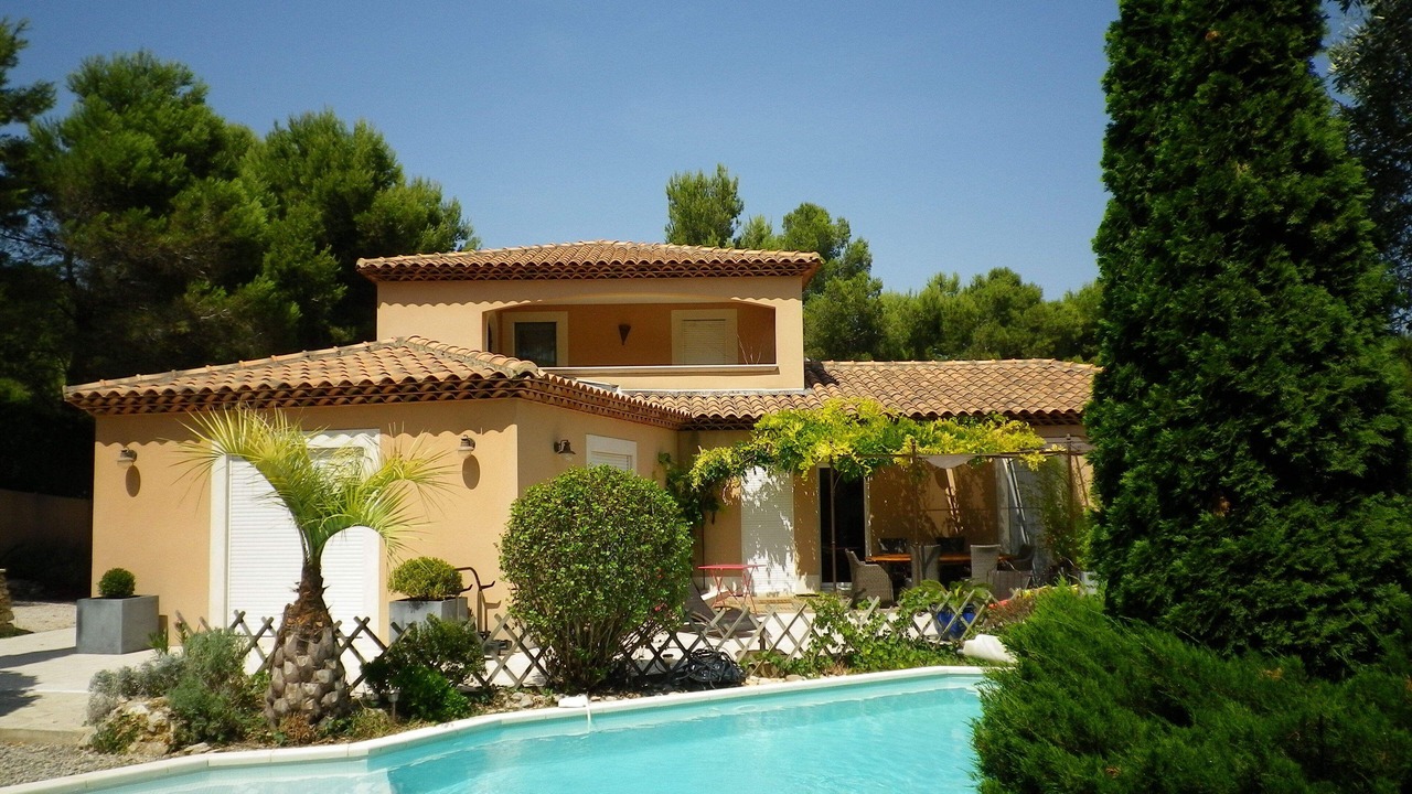 Photo of Outdoor in Ensues-la-Redonne