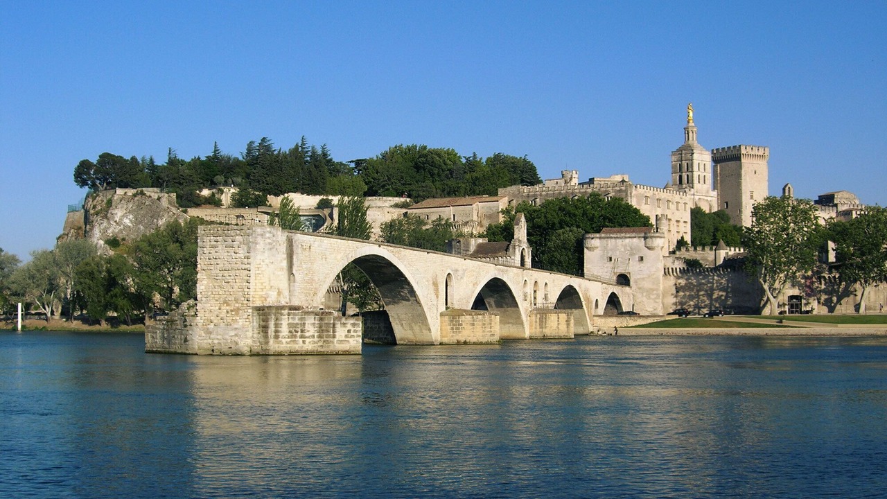 Photo of Others in Gordes