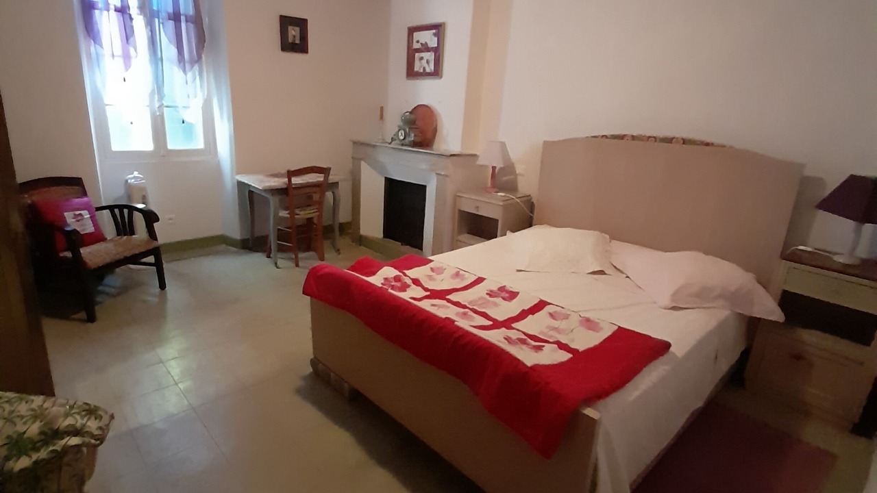 Photo of Bedroom in Saint-Andre-de-Roquepertuis