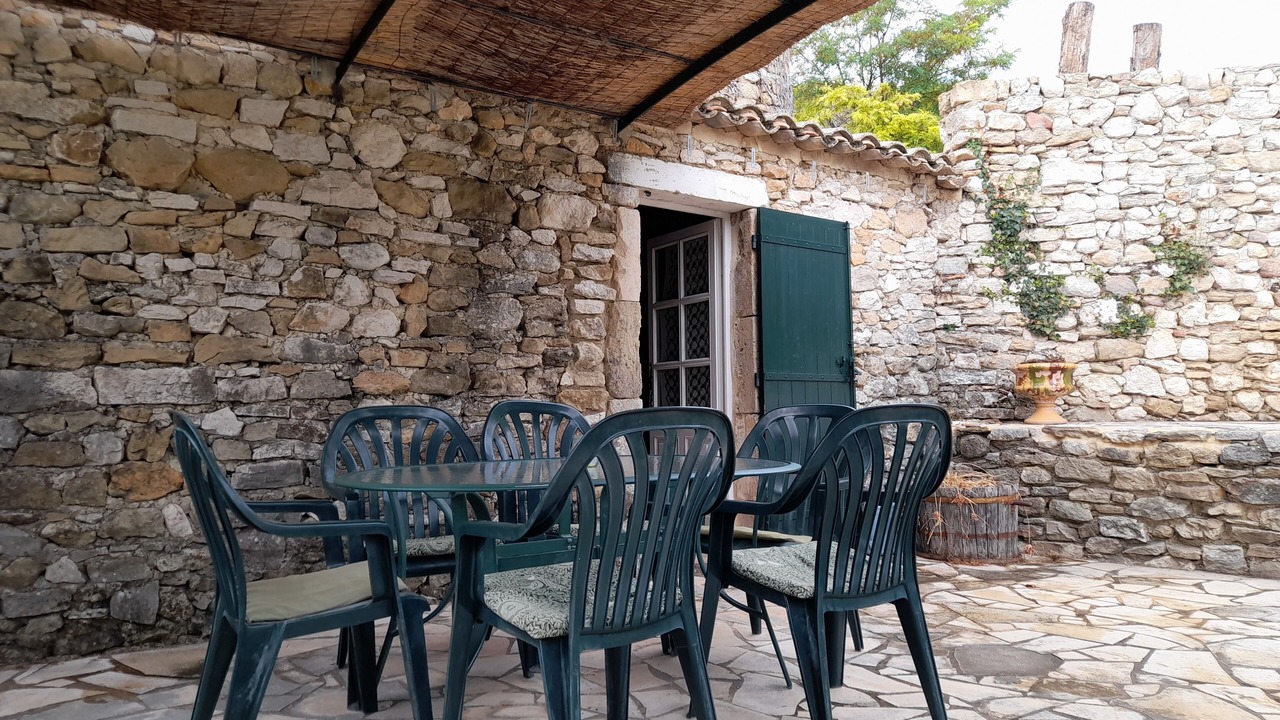 Photo of Outdoor in Saint-Andre-de-Roquepertuis