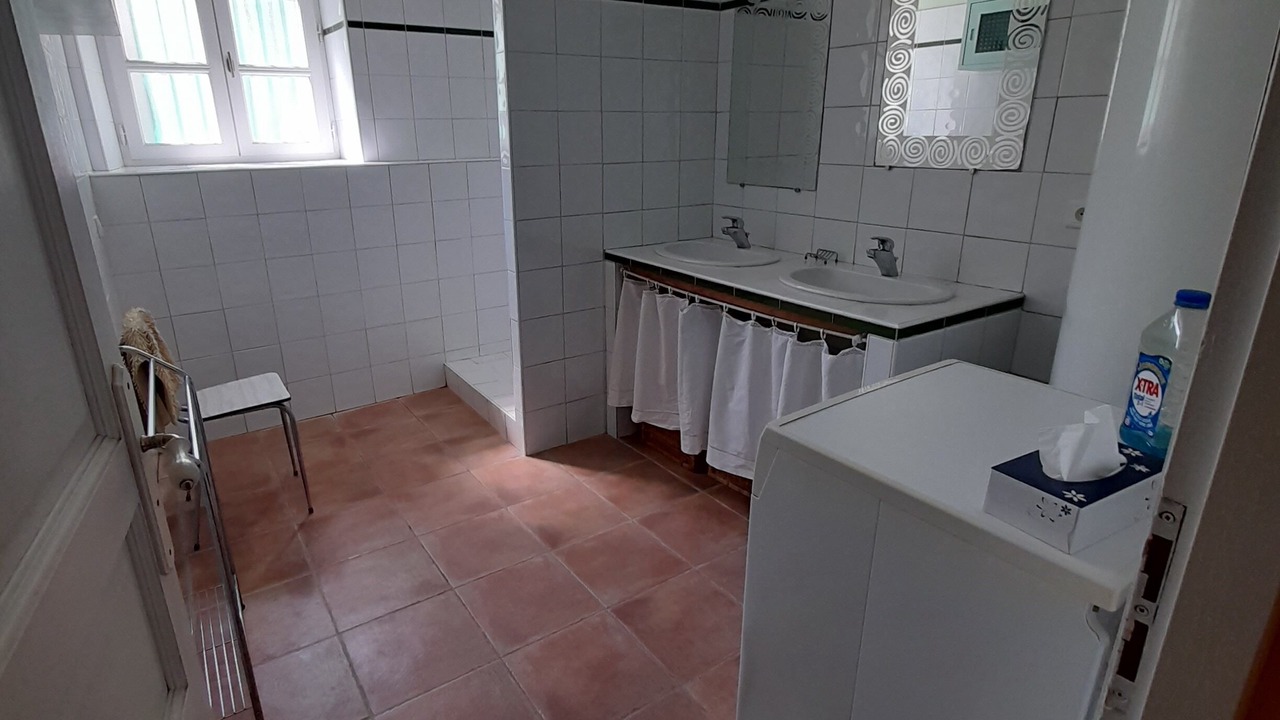 Photo of Bathroom in Saint-Andre-de-Roquepertuis