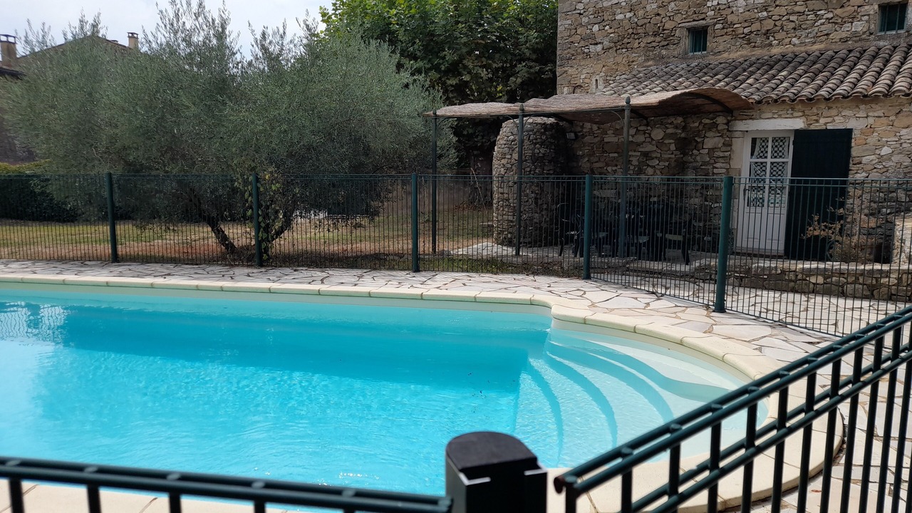 Photo of Outdoor in Saint-Andre-de-Roquepertuis
