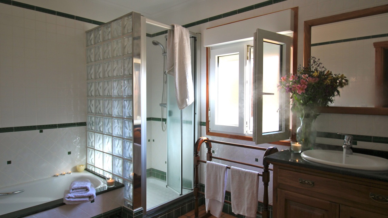 Photo of Bathroom in Arnados