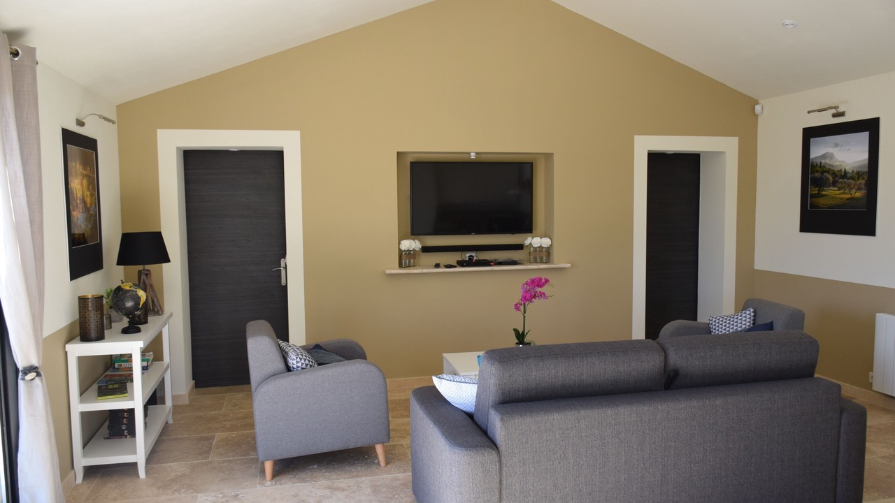 Photo of Livingroom in Cucuron