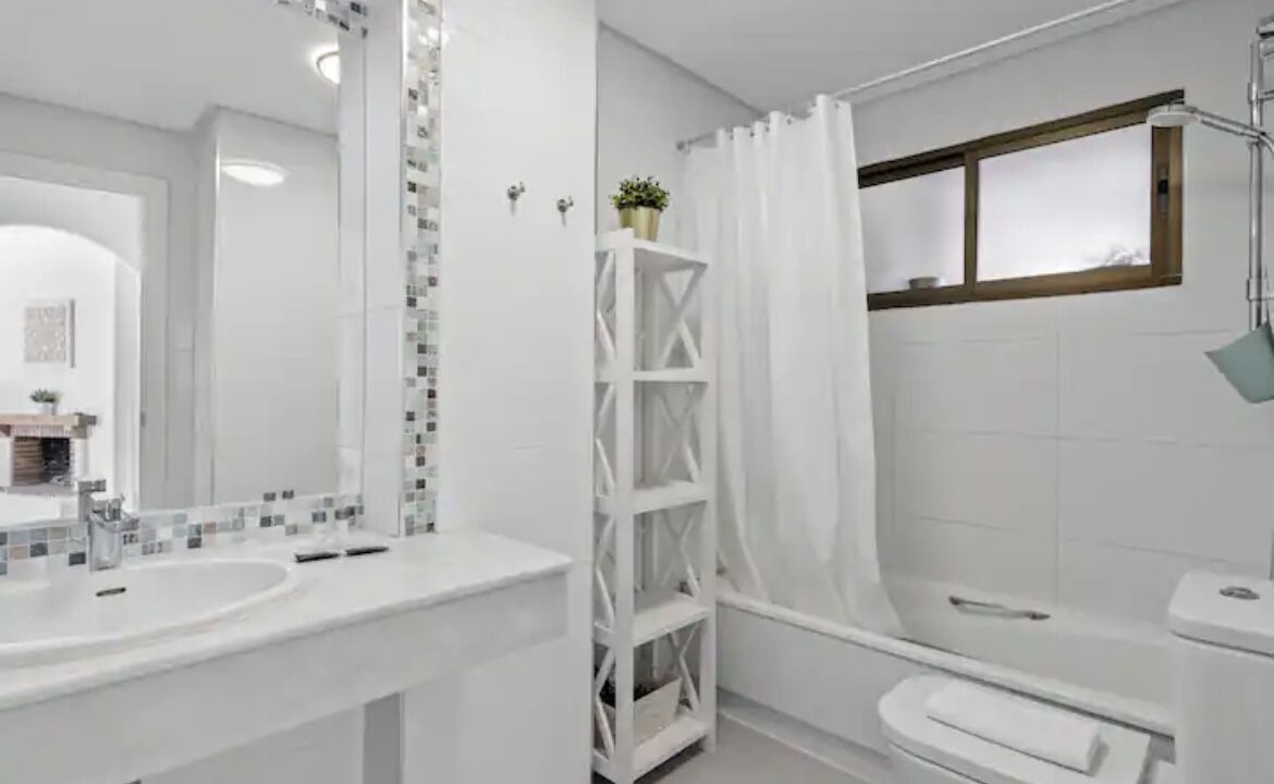 Photo of Bathroom in Fuengirola