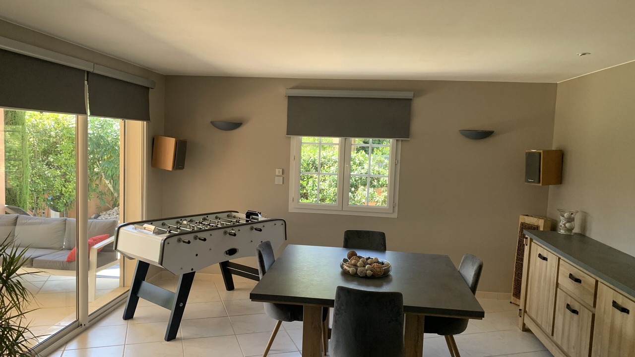 Photo of Bedroom in Entraigues-sur-la-Sorgue
