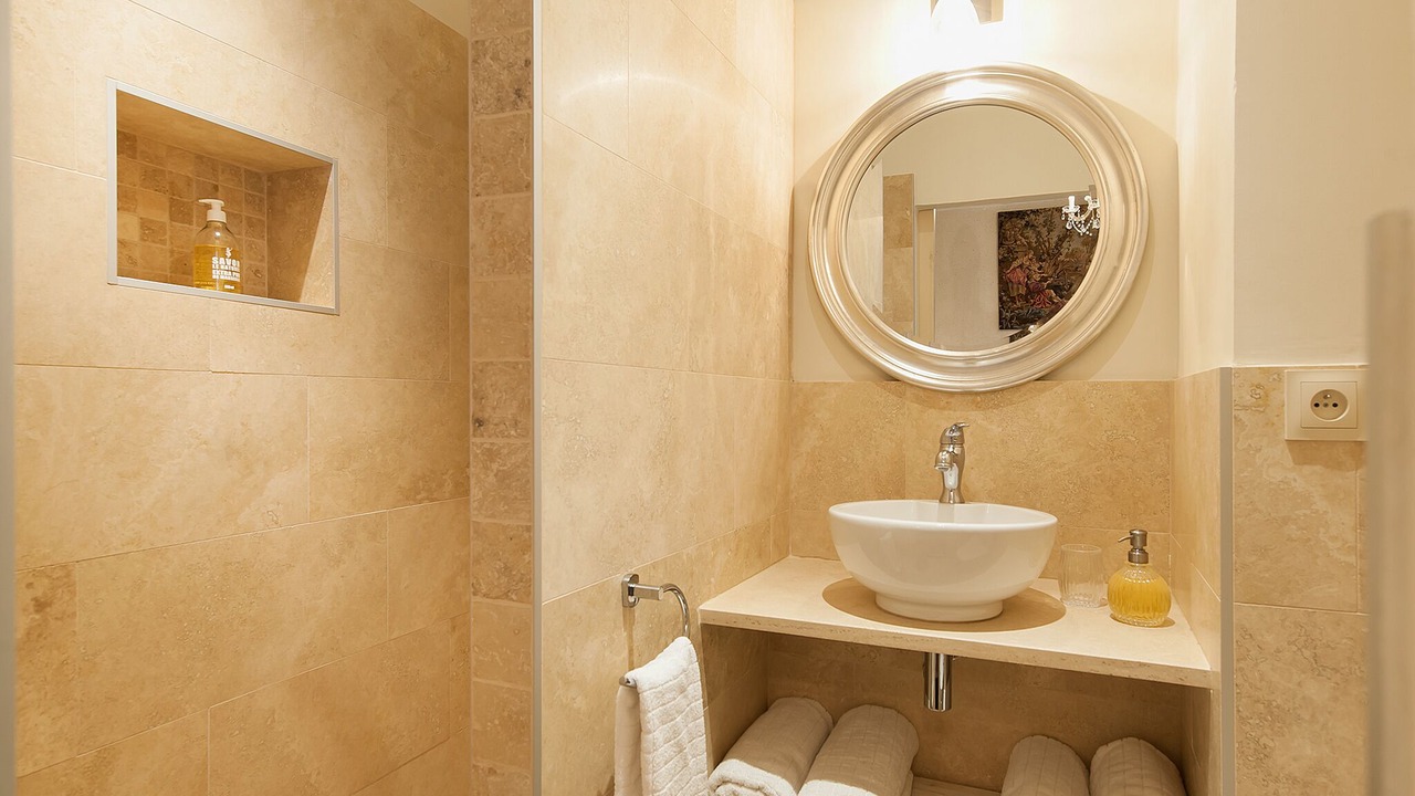 Photo of Bathroom in St.-Remy-de-Provence