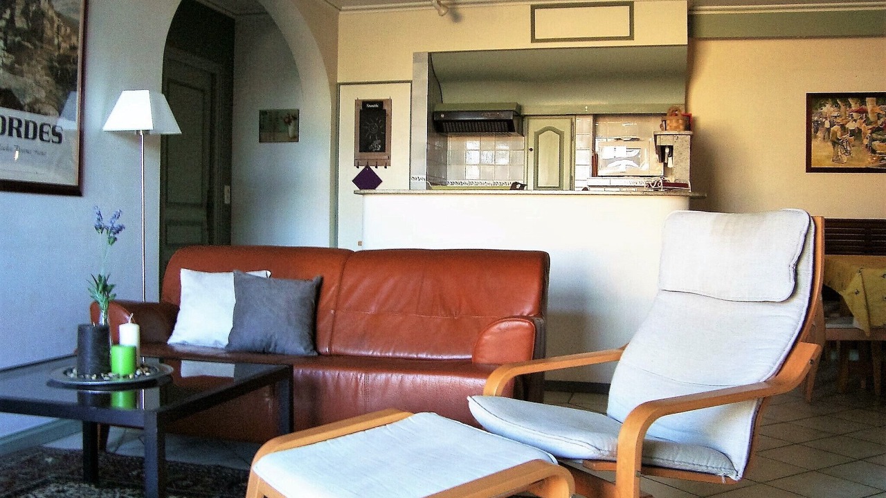 Photo of Livingroom in Maubec