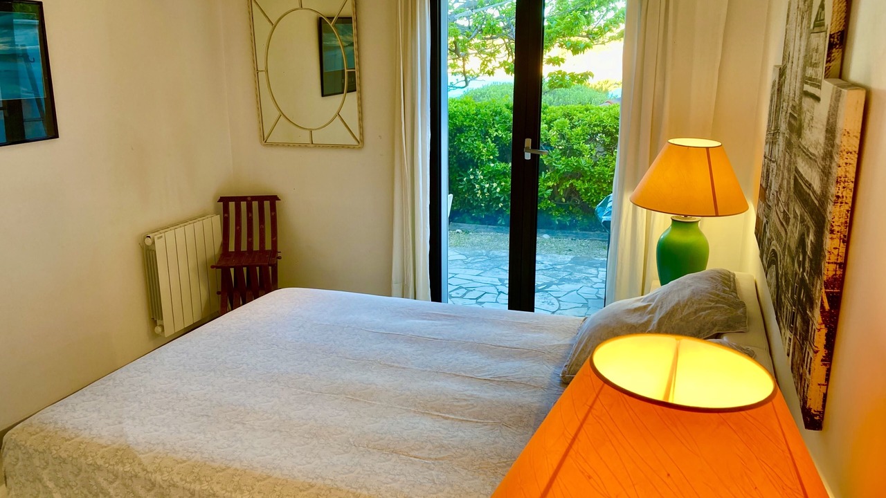 Photo of Bedroom in Carry-le-Rouet