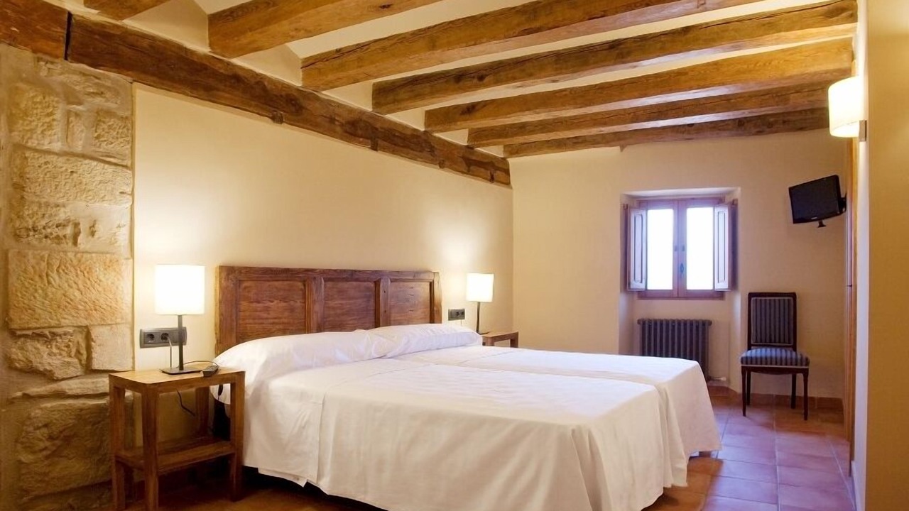 Photo of Bedroom in Ponts