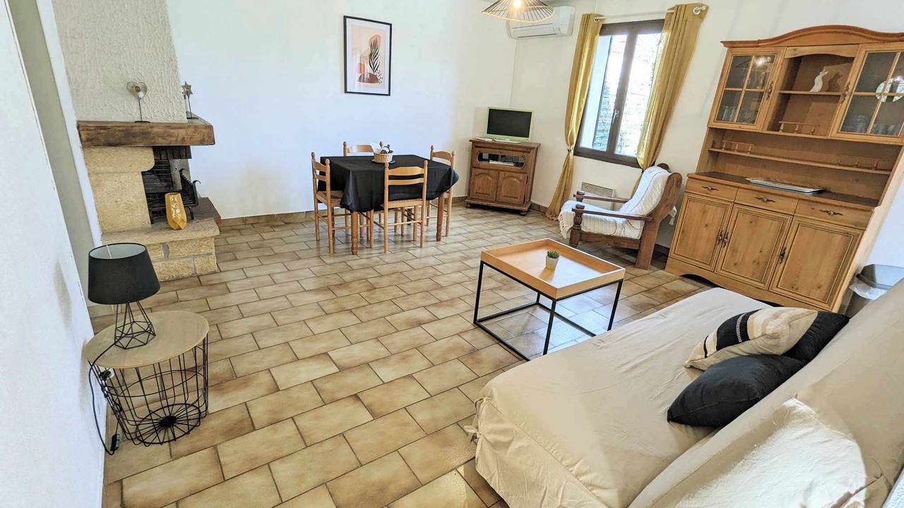 Photo of Livingroom in Balazuc
