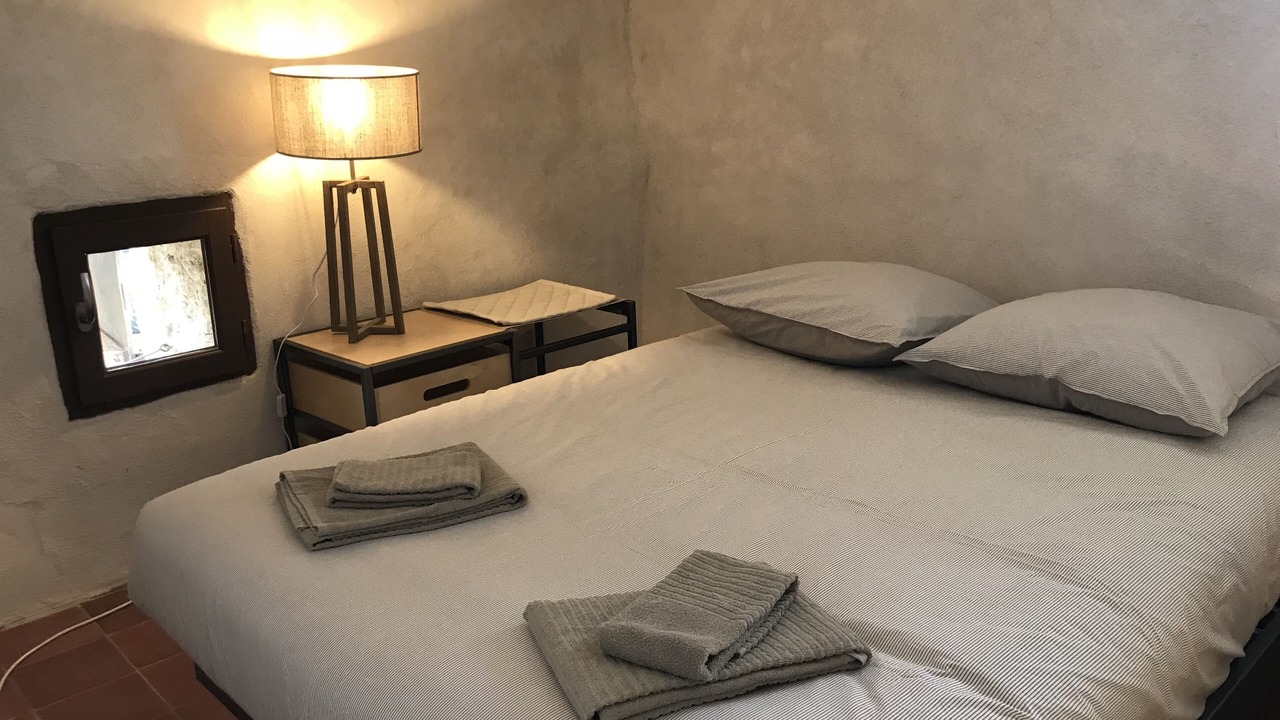 Photo of Bedroom in Bonnieux