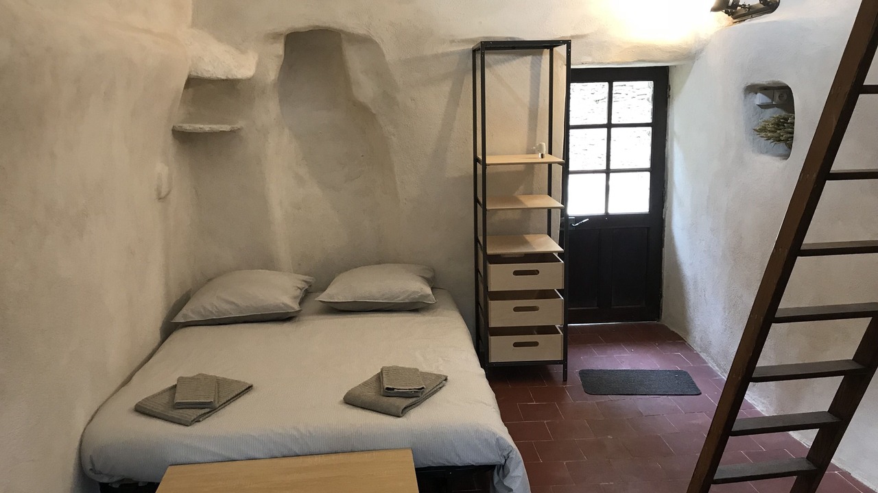 Photo of Bedroom in Bonnieux