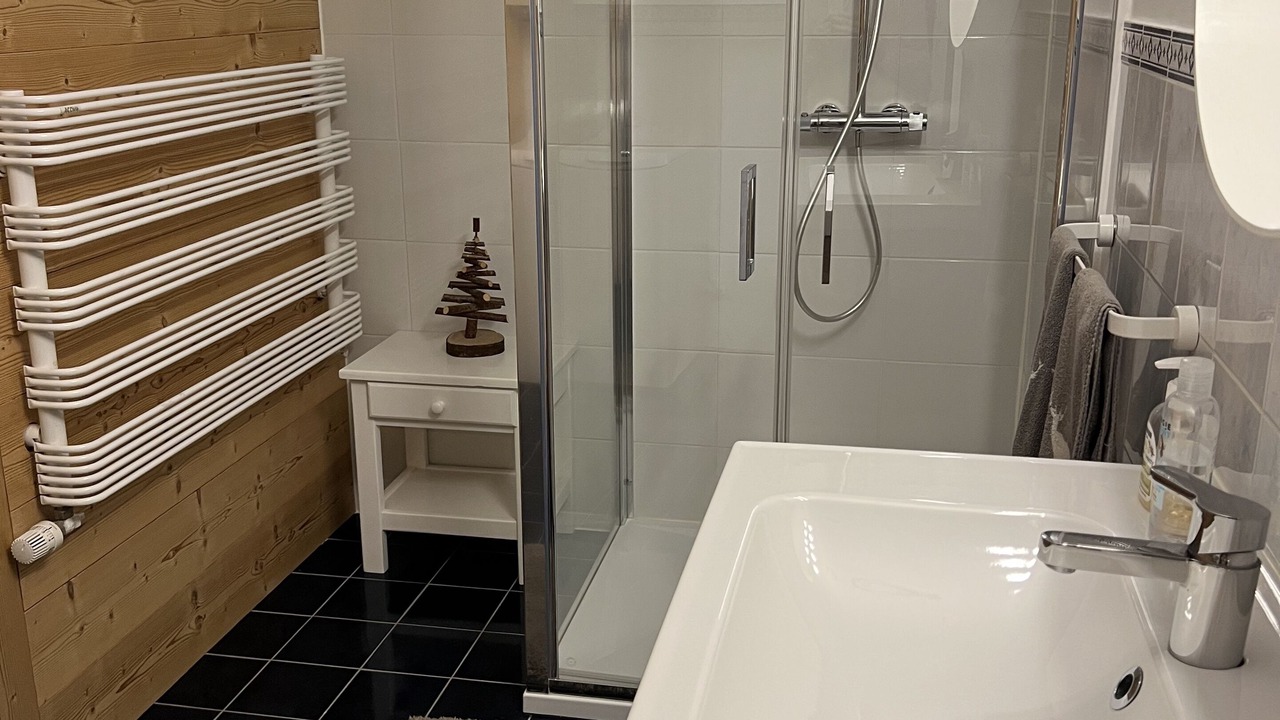 Photo of Bathroom in Les Rousses