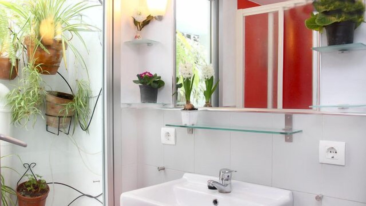 Photo of Bathroom in La Catedral