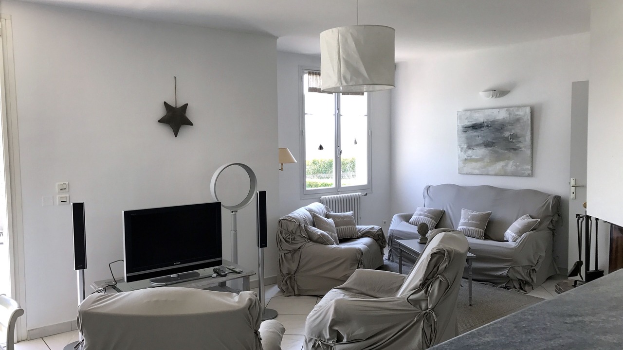 Photo of Livingroom in L'Isle-sur-la-Sorgue