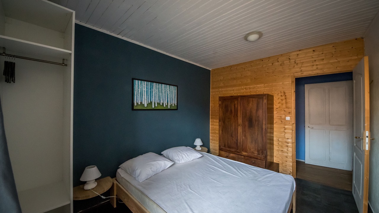 Photo of Bedroom in Colombier-le-Vieux