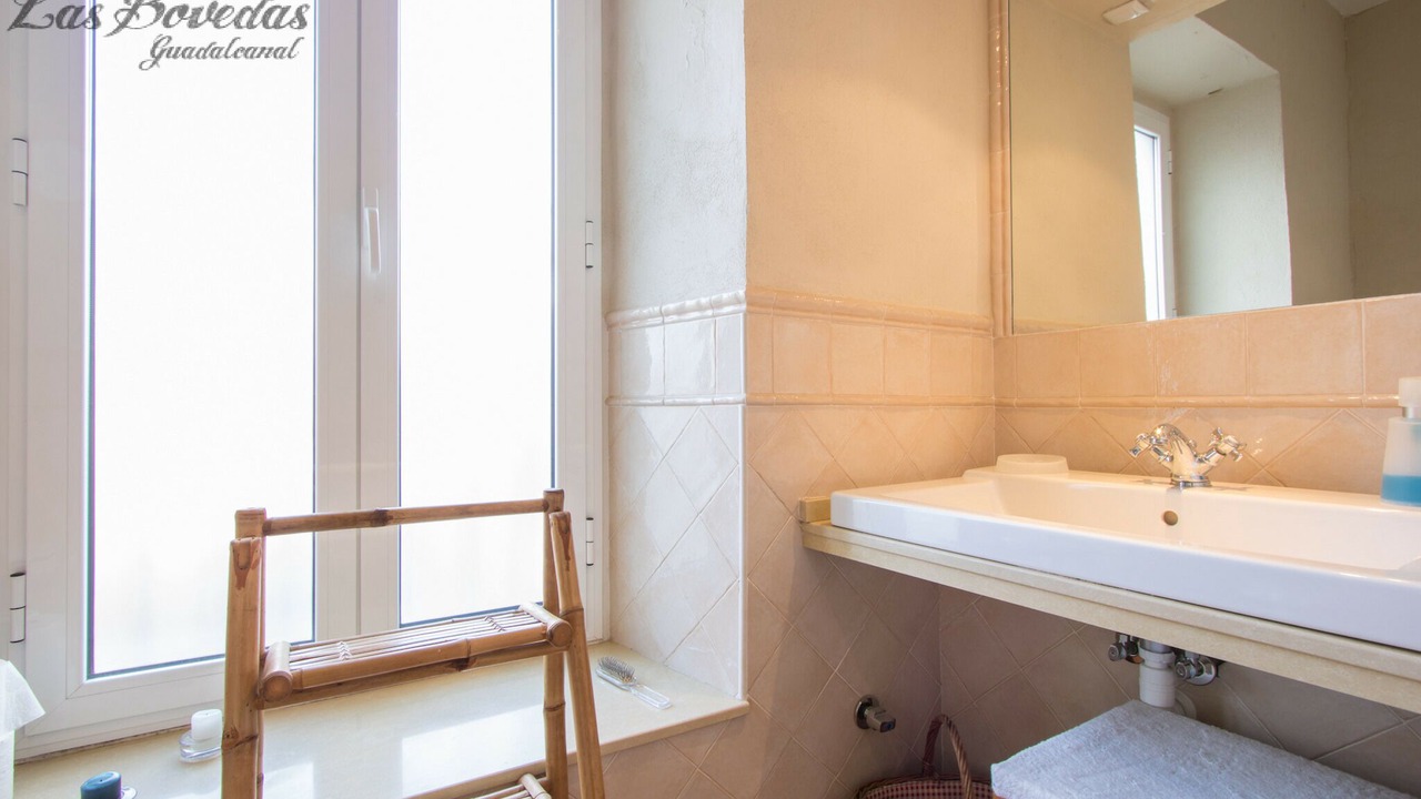 Photo of Bathroom in Guadalcanal