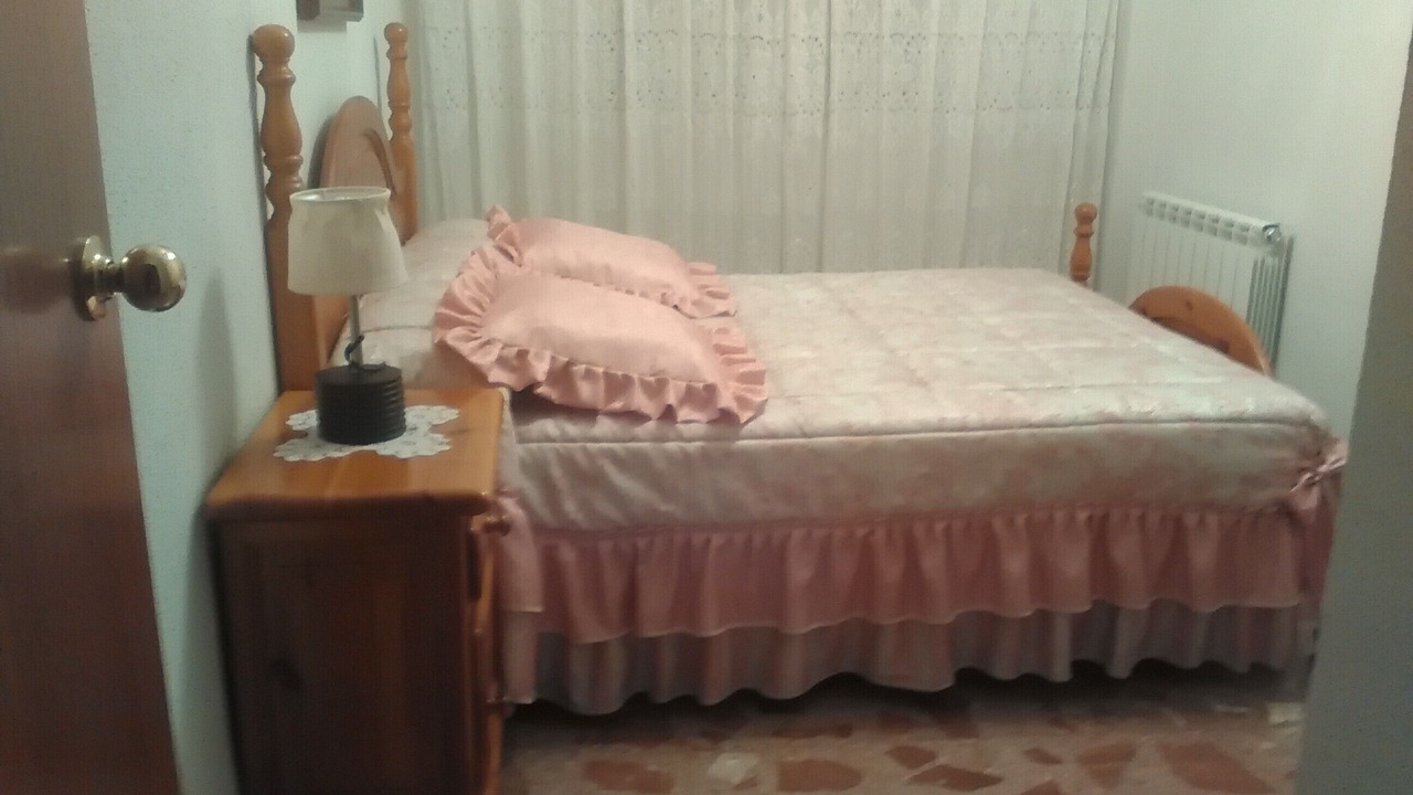 Photo of Bedroom in Navaluenga