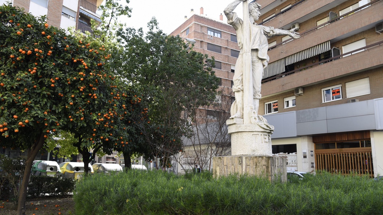 Photo of Others in Triana