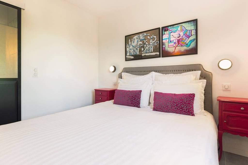 Photo of Bedroom in Villeneuve-les-Avignon