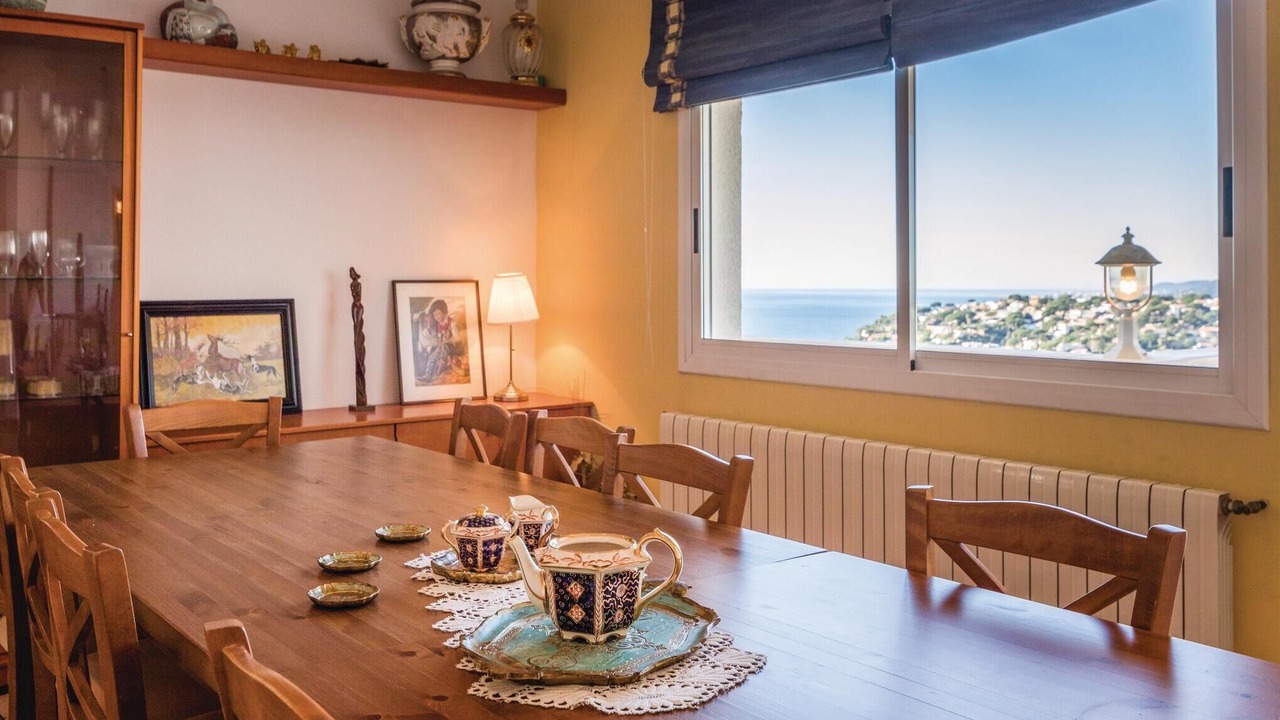 Photo of Bedroom in Canyelles