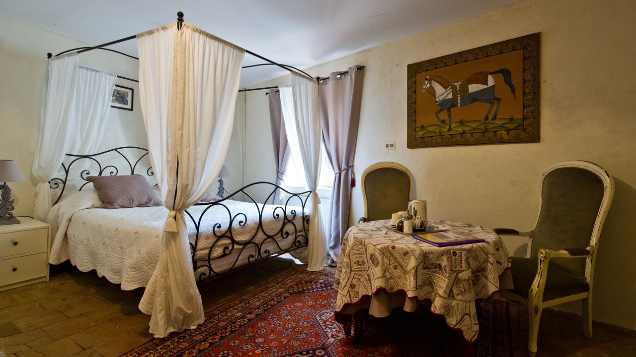 Photo of Bedroom in Saint-Maximin