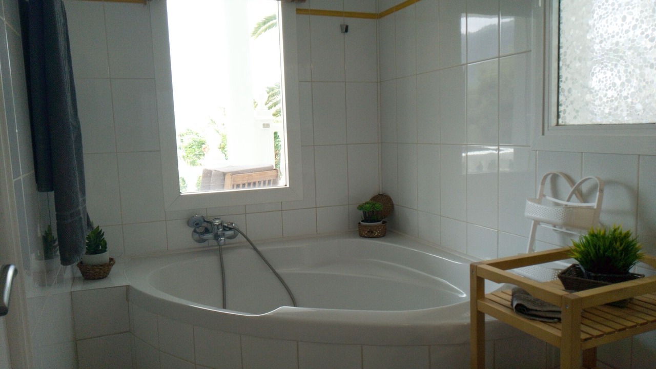 Photo of Bathroom in Los Realejos