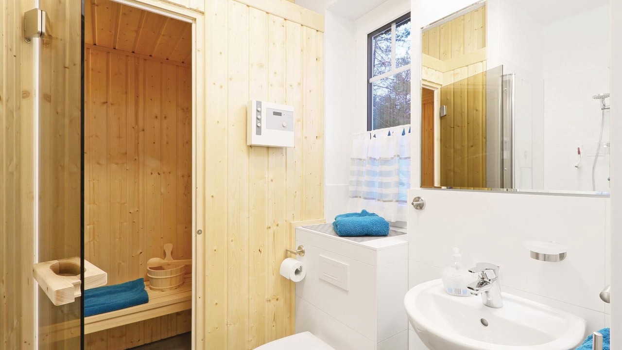 Photo of Bathroom in Zirchow