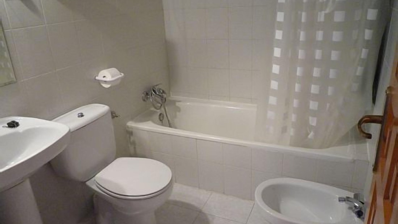 Photo of Bathroom in Alocen