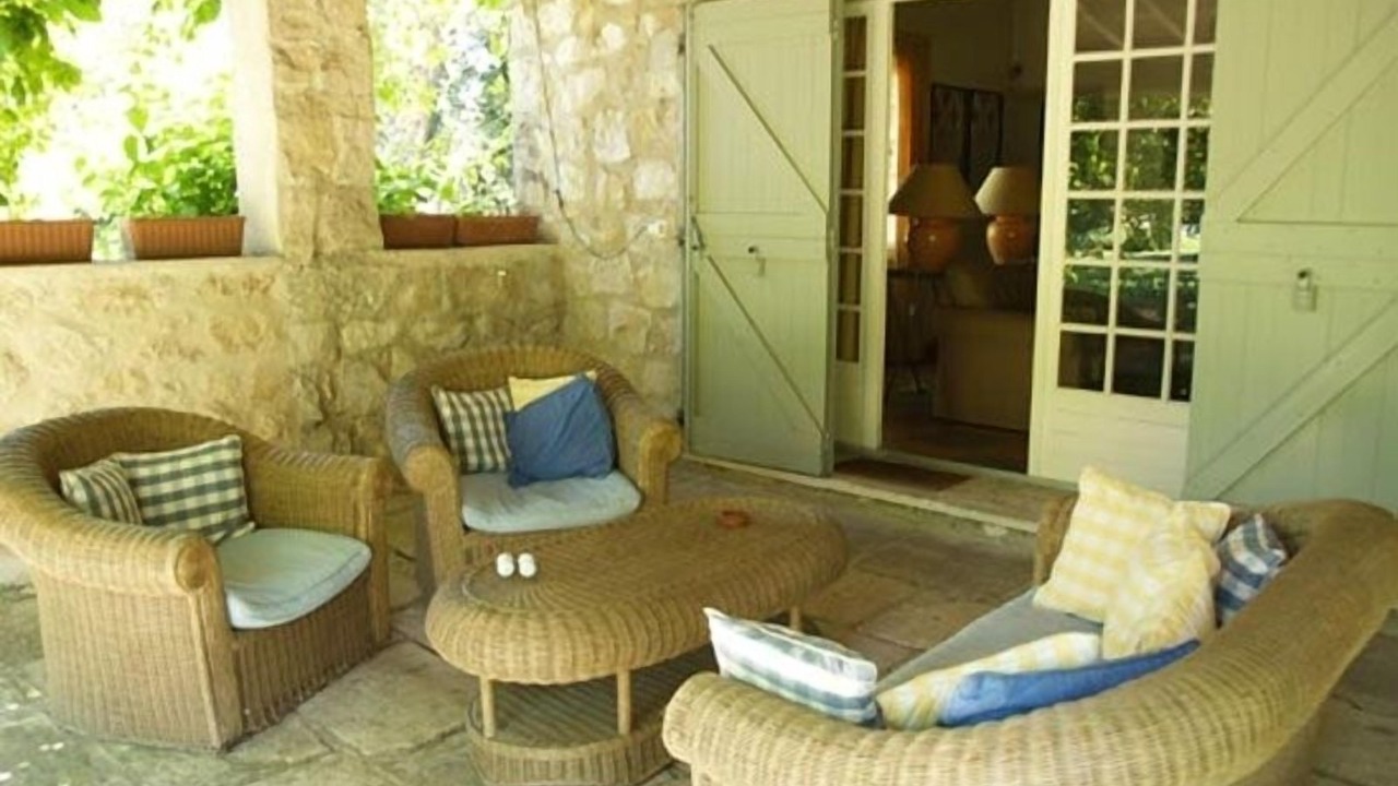 Photo of Patio Balcony in Eygalieres