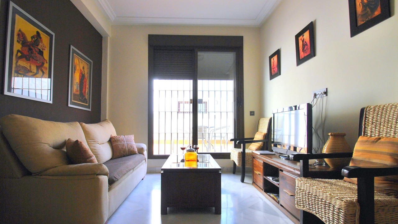 Photo of Livingroom in Alameda