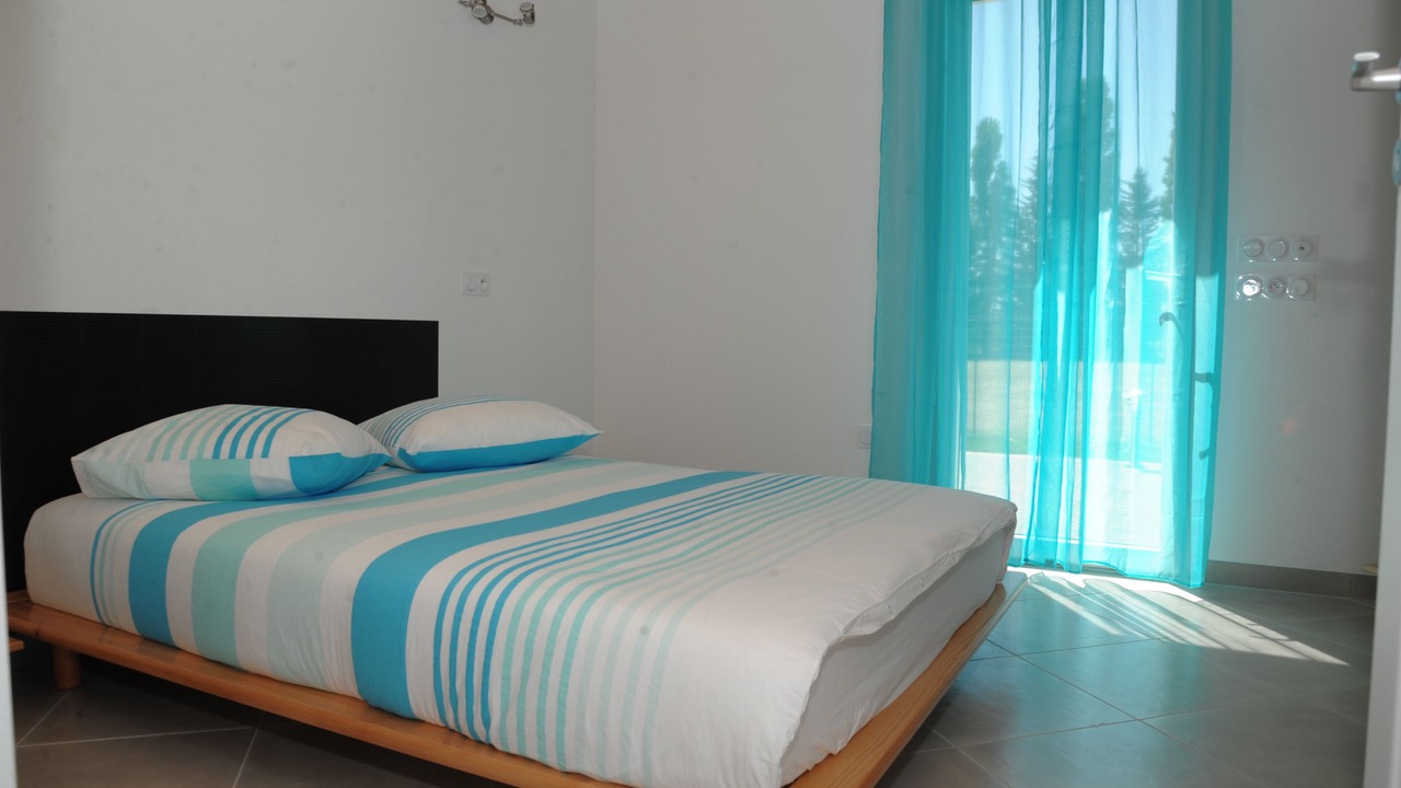 Photo of Bedroom in Saintes