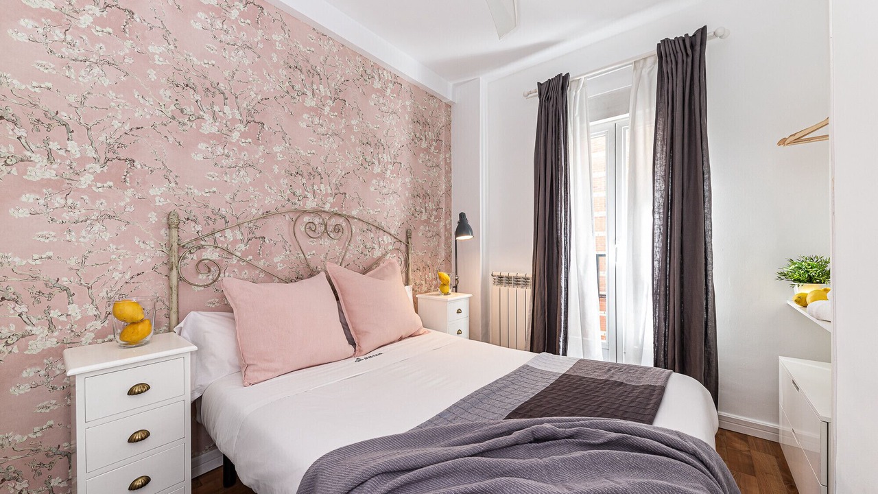 Photo of Bedroom in Embajadores