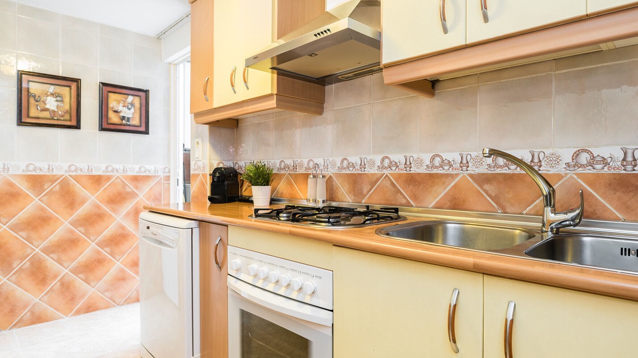 Photo of Kitchen in Embajadores